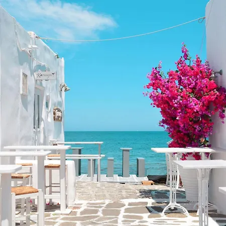 Luxury Naxos Superior Quadruple Center Modern Furnishing With Private Balcony Saint George Villa Naxos City