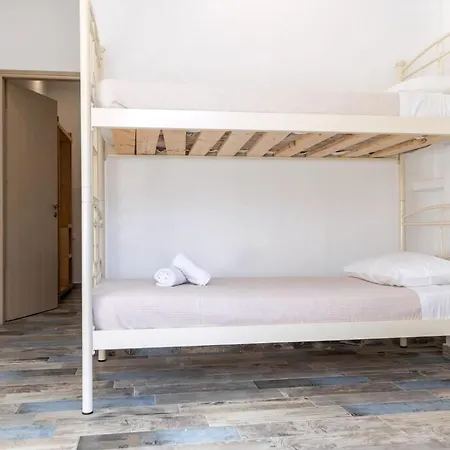 Villa Luxury Naxos Superior Quadruple Center Modern Furnishing With Private Balcony Saint George *