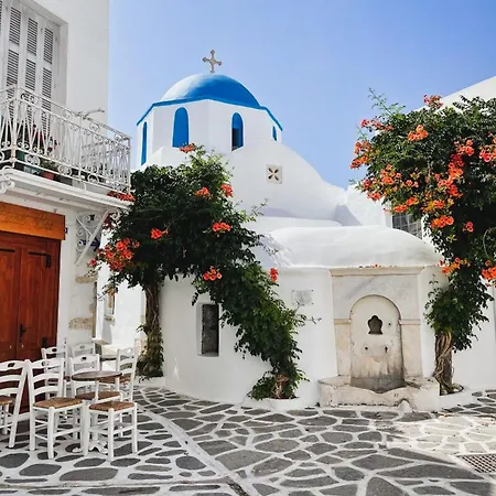 Luxury Naxos Superior Quadruple Center Modern Villa